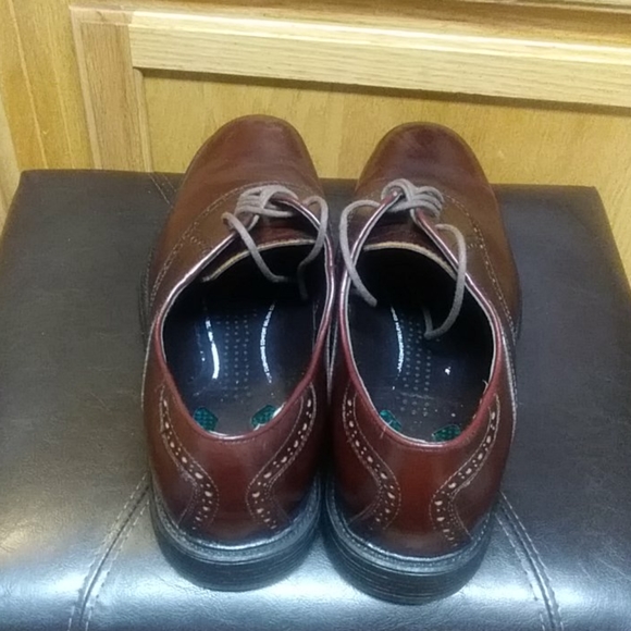 Nunn Bush Marcell Brown Dress Shoes - Picture 3 of 4